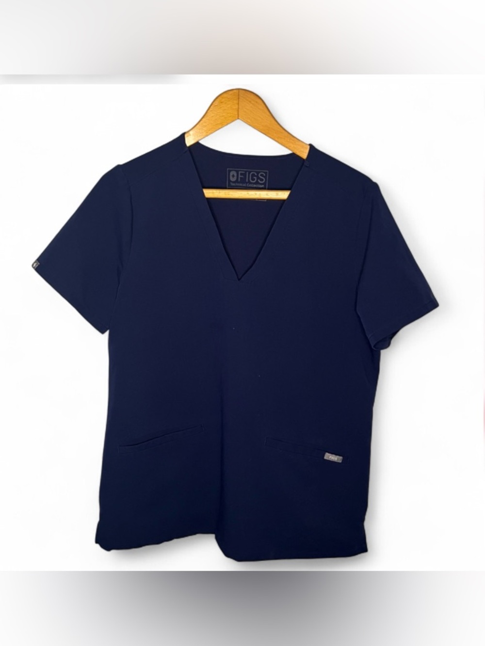 FIGS Navy Scrub Top Size M FW1100 Technical Collection